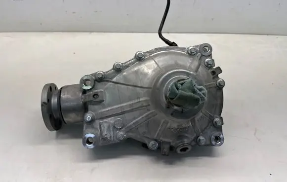 BMW X3 G01 Front differential 8487445