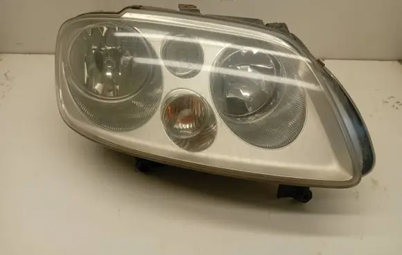 Volkswagen Touran I Headlight/headlamp 0301205202