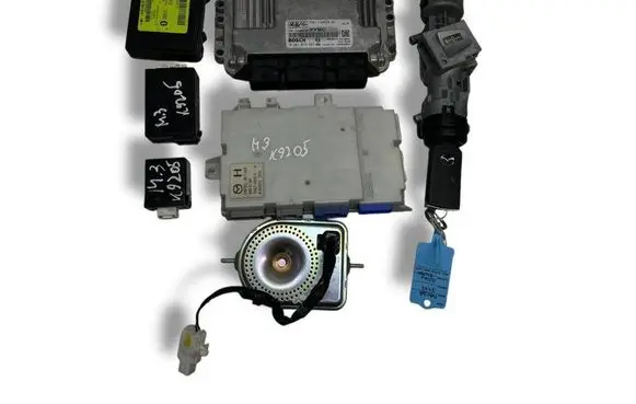 Engine ECU kit and lock set
