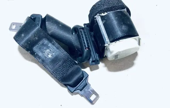 Ford Galaxy Middle seatbelt (rear) 6g9n611b68 611b68s