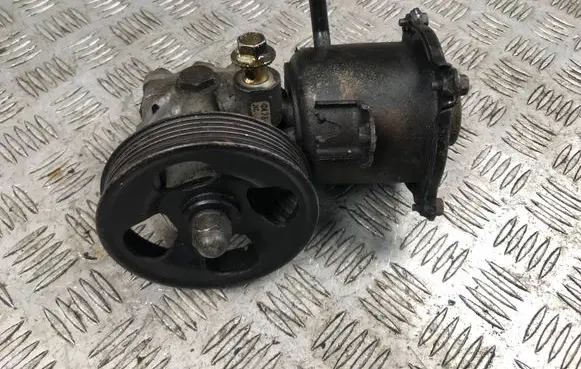 Subaru Forester SF Power steering pump 47801002