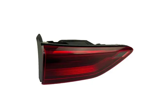 Volkswagen Golf VIII Tailgate rear/tail lights 5H0945093D