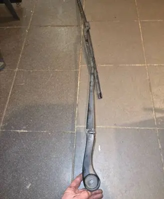 Ford Transit Custom Front wiper blade arm W000035490D AL231