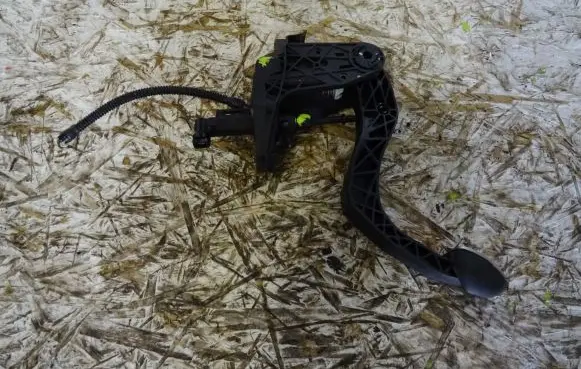 Seat Ibiza IV (6J,6P) Accelerator throttle pedal 6C1721059M