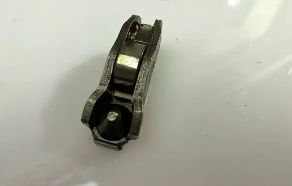 Mercedes-Benz E W211 Valve rocker arm 