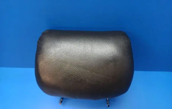 Mercedes-Benz S W220 Rear seat headrest 
