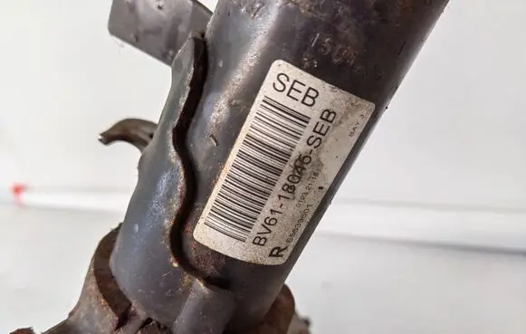 Ford Focus ST Front wheel hub spindle knuckle BV6118045SEB