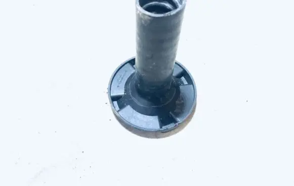 Mercedes-Benz CLC CL203 Spare wheel bolt a2038980014