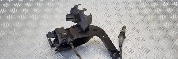 Mercedes-Benz ML W163 Accelerator throttle pedal bracket A1635422040 A0125423317