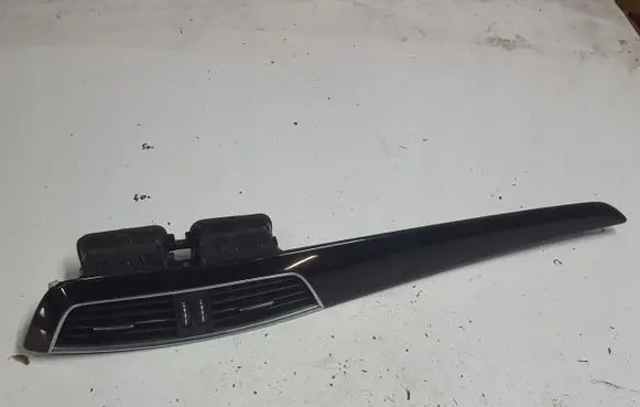 Mercedes-Benz C W204 Front tow hook cap/cover A2048850426