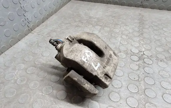 BMW X5 F15 Rear brake caliper 6776789