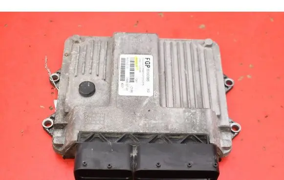 Suzuki Ignis Engine control unit/module ECU 55192095