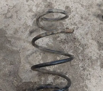 BMW 3 E46 Front coil spring