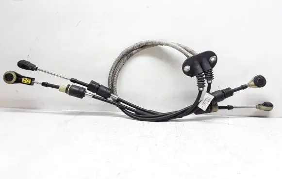 Volvo V60 Gear shift cable linkage 31325365
