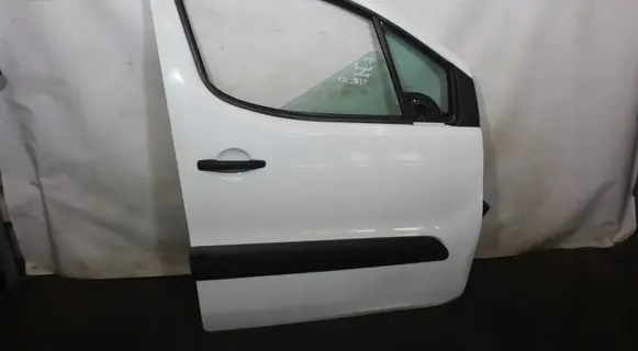 Peugeot Partner Front door