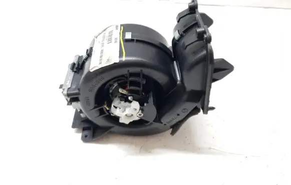 Mercedes-Benz C W203 Heater fan/blower A2038300308