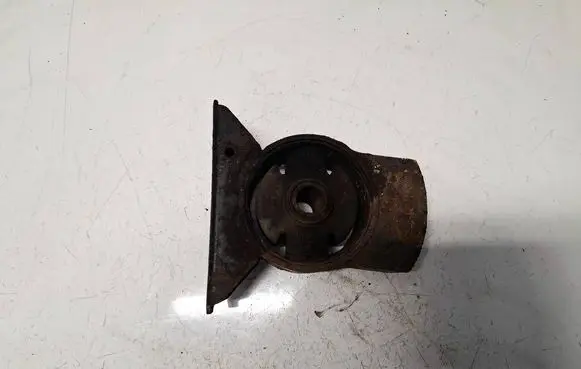 Mitsubishi Space Star Engine mount bracket XR130605