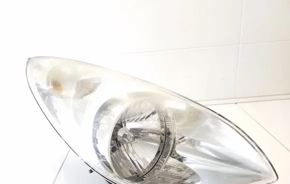 Hyundai i20 (PB PBT) Headlight/headlamp 921024P000