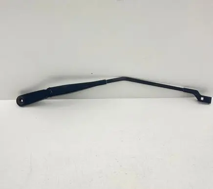 Volvo V60 Front wiper blade arm 30753505