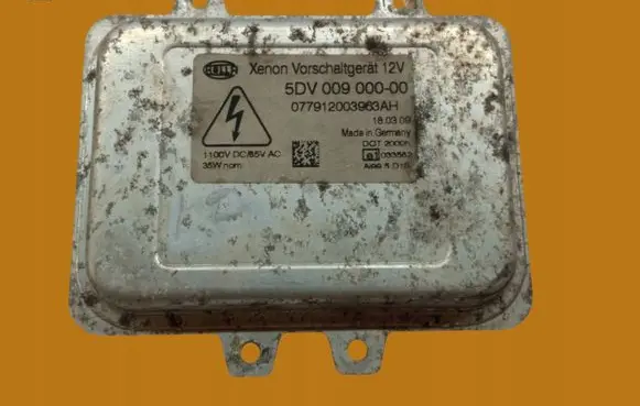 Skoda Superb B6 (3T) Xenon control unit/module 5DV00900000