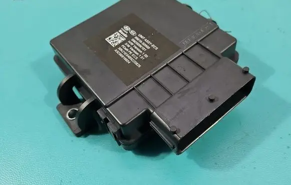 Hyundai i30 Central body control module 95610S0900 IMPRK1549348