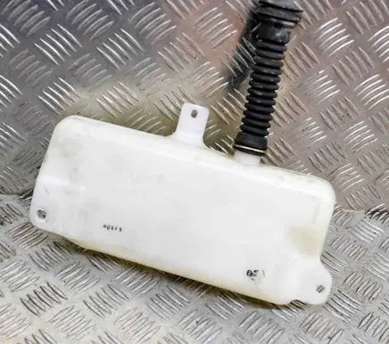 Dodge Stealth Windshield washer fluid reservoir/tank 060351576