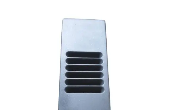 Rear air vent grill