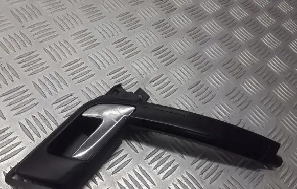 Volkswagen Polo IV 9N3 Rear door handle trim 6Q0839174A