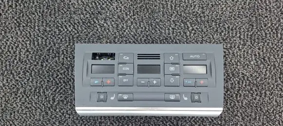 Audi A4 S4 B7 8E 8H Climate control unit 8E0820043BK