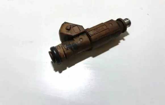 Volvo S60 Fuel injector 9186340 0280155831