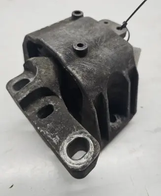 Volkswagen Golf IV Engine mount bracket 1J0199262BF