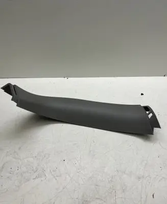 Hyundai Santa Fe Other trunk/boot trim element 817302B000