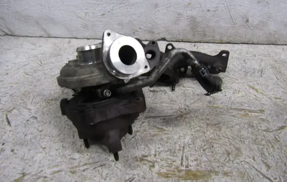 Audi A6 C7 Turbo 03L145721B