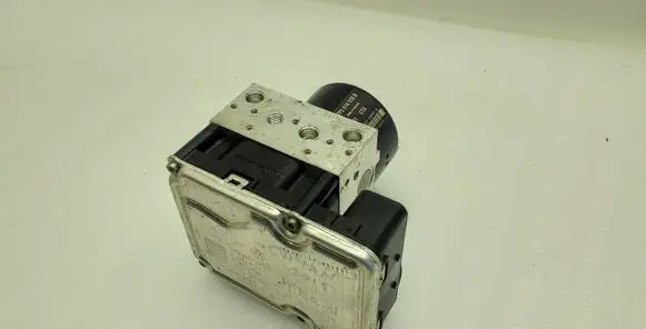 Porsche Cayenne (92A) ABS Pump 7P0907379T 7P5614518B