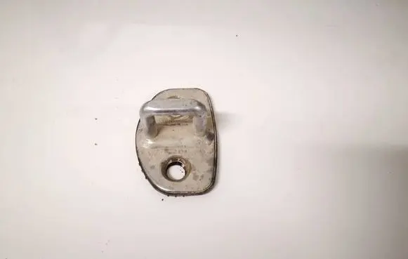 Skoda Roomster (5J) Front door lock loop/hook striker 6y0837033c 1z0837033c