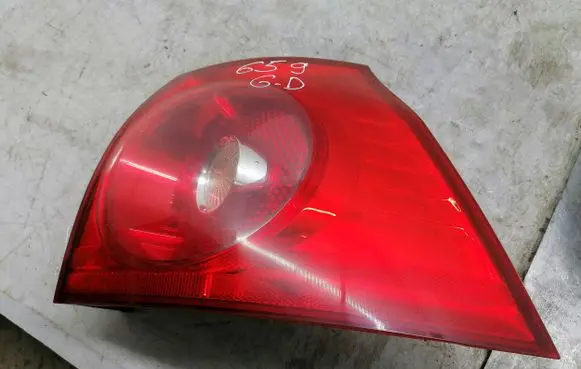 Volkswagen Golf V Rear/tail lights 1K6945096AC