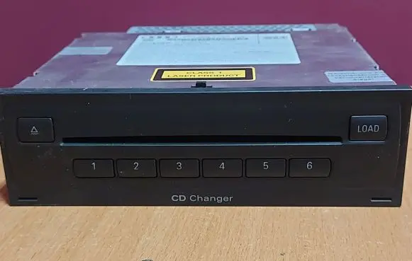 Audi A6 S6 C6 4F CD/DVD changer 4F0035110A 4F0035110