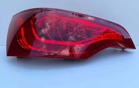 Audi Q7 4L Rear/tail lights 4L0945093F