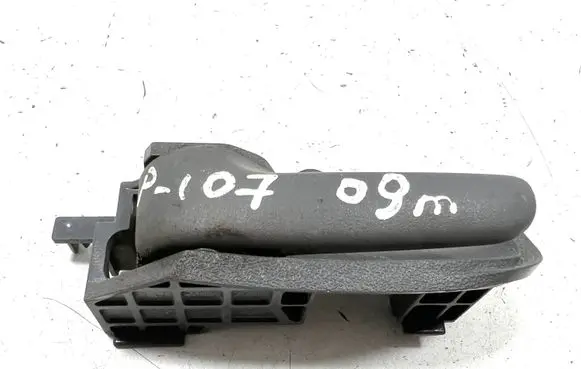 Front door interior handle