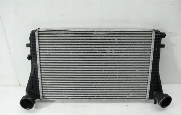 Volkswagen Touran I Intercooler radiator 1K0145803S