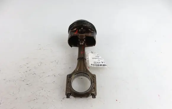 Audi A3 S3 8P Piston with connecting rod 