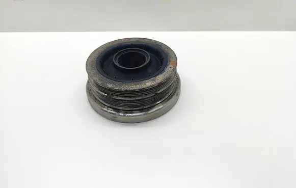 BMW 5 E60 E61 Crankshaft pulley 7793593 11237793593