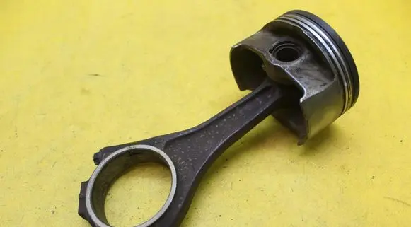 BMW 7 E65 E66 Piston with connecting rod