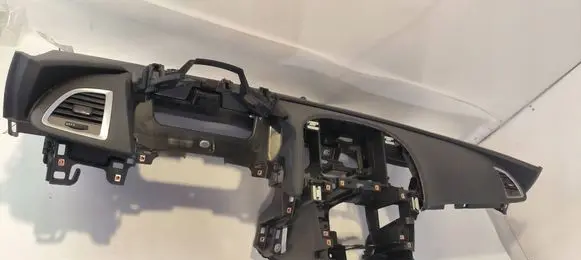 Opel Astra J Dashboard 