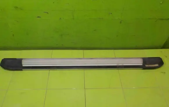 Opel Antara Front sill trim cover PRAWY