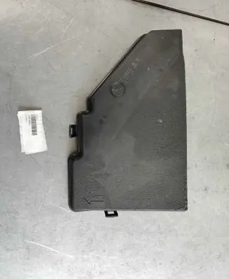 Volvo XC90 Fuse box cover 31654050