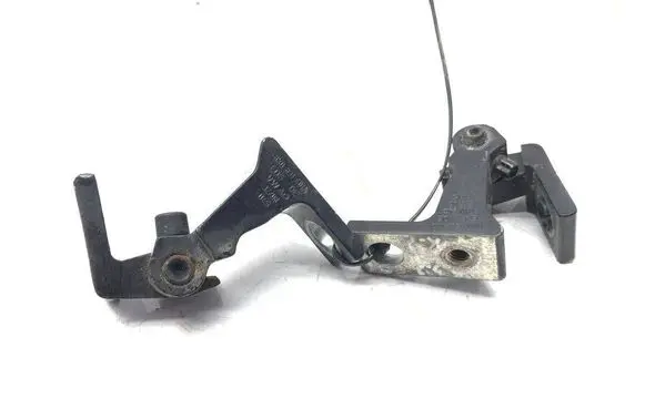Audi A5 8T 8F Front door hinge set 8K0831401A