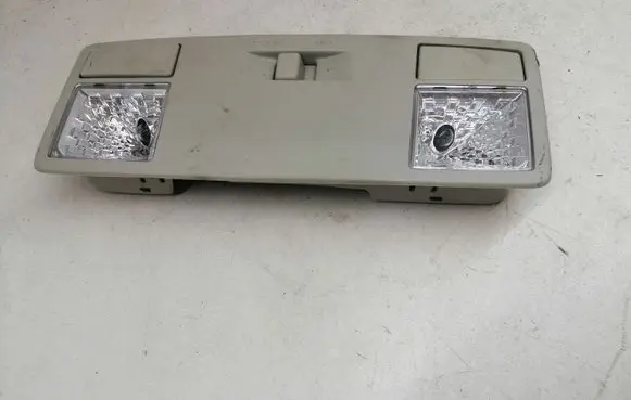 Volvo XC90 Rear seat light 0F16