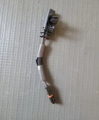 Volvo XC60 Fuel injector wires 117034991 1703498