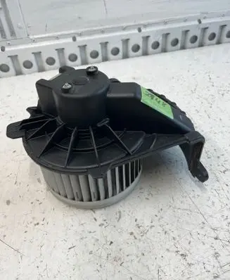 Renault Master III Heater fan/blower 173830100
